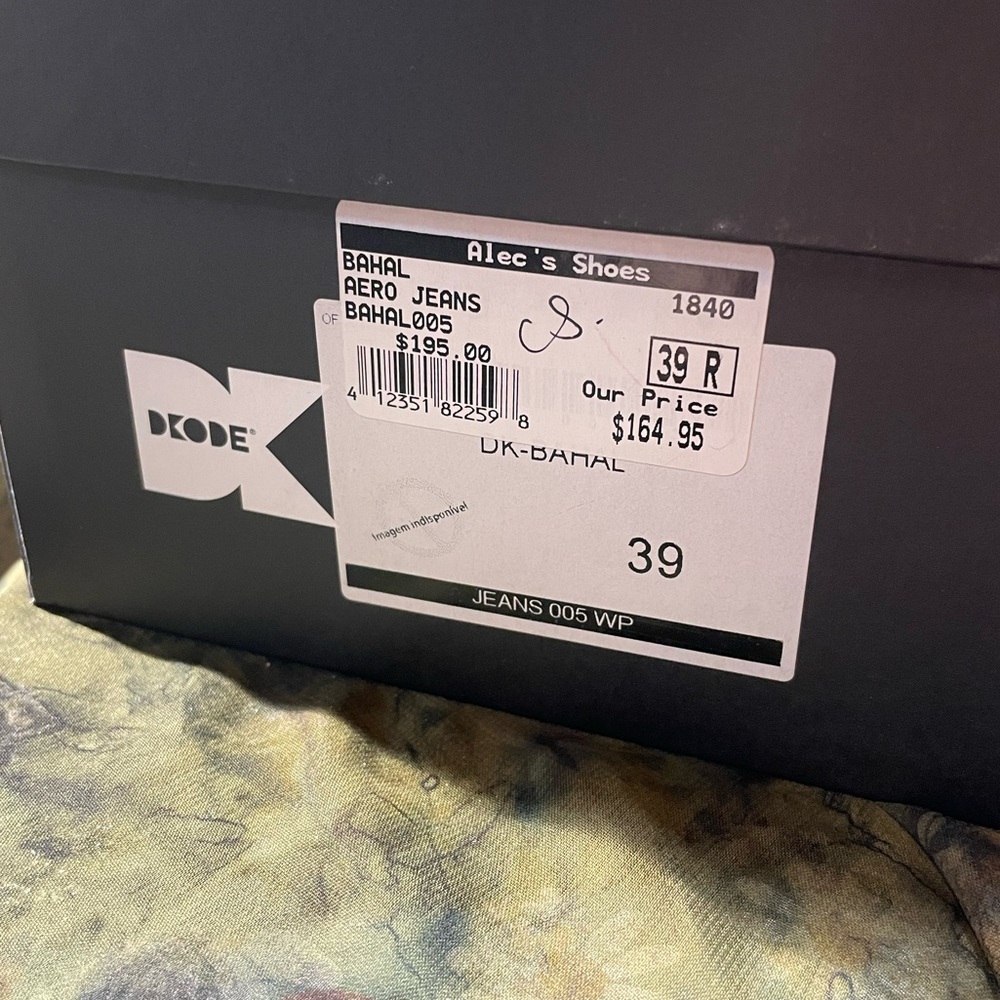 Dcode heels size 8 paid $165 in original box see all images - Picture 4 of 5